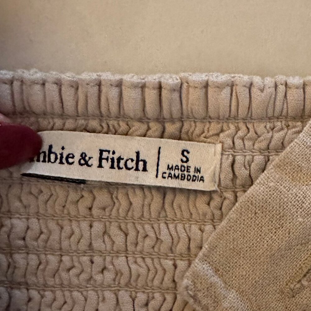 Abercrombie & Fitch Linen Top Size Small - Picture 3 of 3